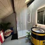 Le Garage شقة *